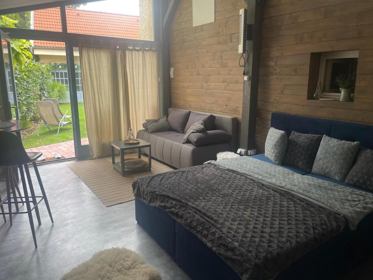 Monpe Apartmanik S Atmosferou Komarno Exterior photo