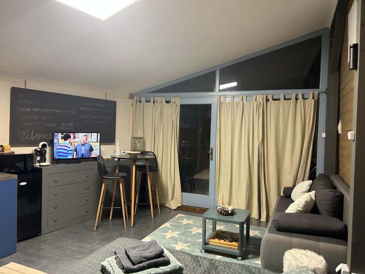 Monpe Apartmanik S Atmosferou Komarno Exterior photo